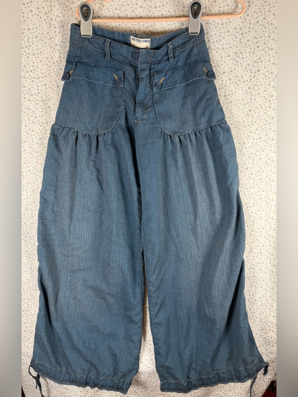 We The Free Lotus Balloon Jeans in Blue Size 25